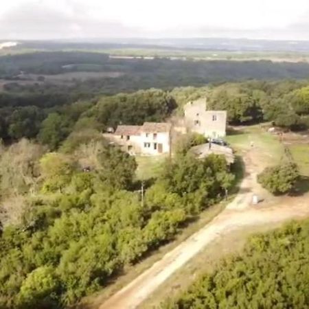 Gîtes Gard Nature Et Piscine Russan Exterior foto