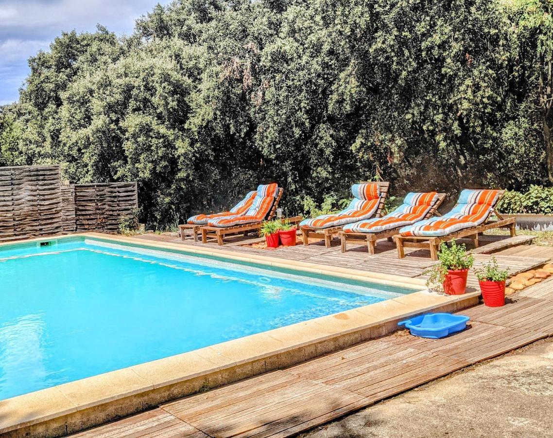 Gîtes Gard Nature Et Piscine Russan Exterior foto